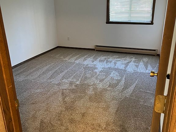 5th image of 401 S Marietta St #6