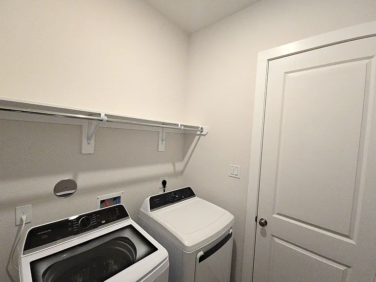 16723 Lake Austin St — Photo 24