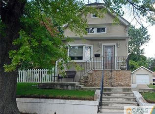 611 Faitoute Ave, Roselle Park, NJ 07204