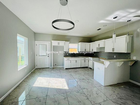 4th image of 3305 S Colt Ln #2