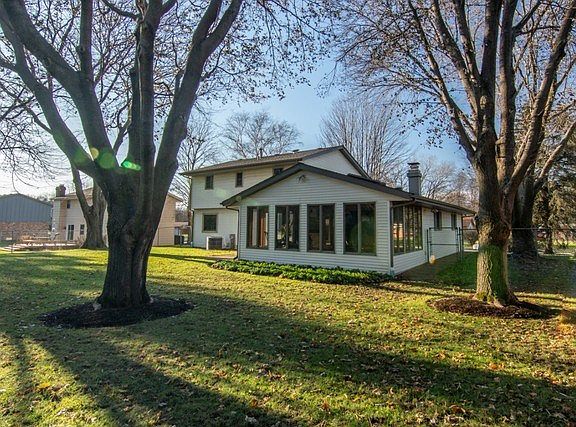 2nd image of 2347 Jonquil Pl