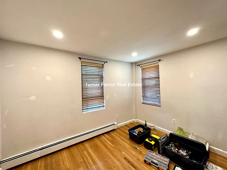 56 Crescent Ave #2F — Photo 32