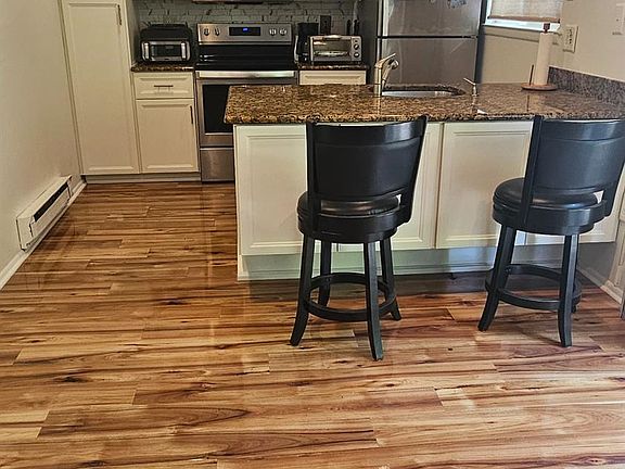 4th image of 449B Closter Rd #B