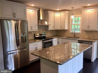 4526 Stoudts Ferry Bridge Rd, Reading, PA 19605