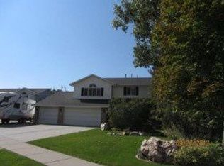 3212 S Davis Blvd, Bountiful, UT 84010