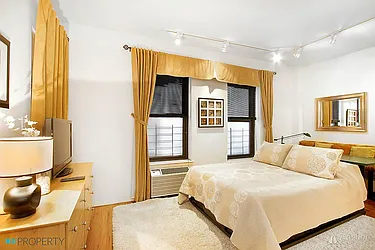 Sold by Anchor Associates