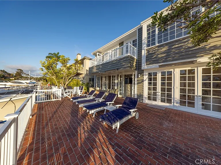 736 Harbor Island Dr — Photo 29