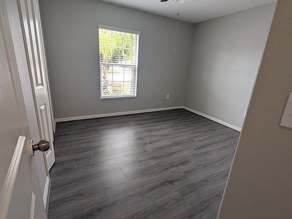 5th image of 10337 Boggy Moss Dr
