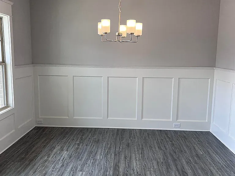 4 bed, 2800 sqft, $2,585 — Photo 3
