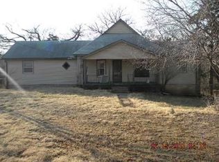309 N Point Rd, Toronto, KS 66777