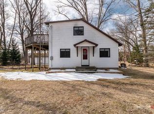 1323 E Wilke Rd, Rothbury, MI 49452