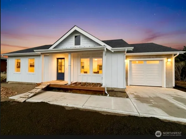 716 Reporter Court, Ocean Shores, WA 98569