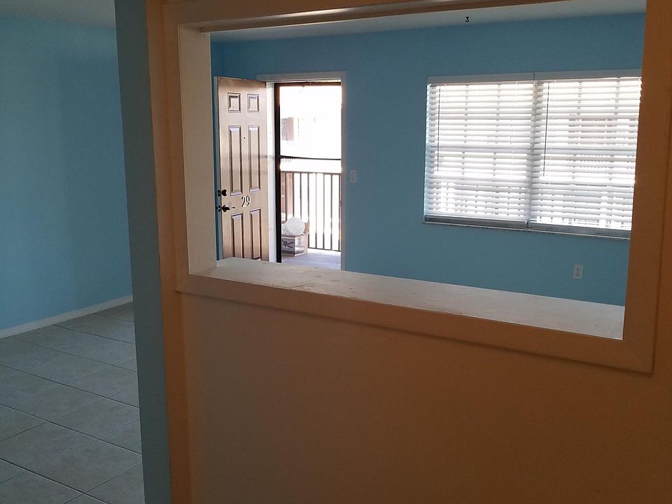 1st image of 1320 Moreland Dr Unit 29