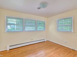 1704 Yorktown Dr, Charlottesville, VA