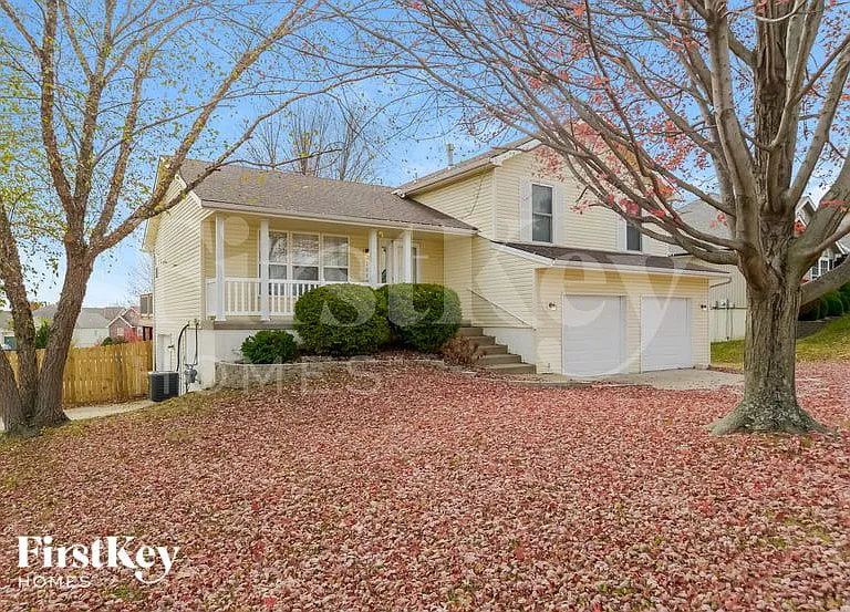 10501 NW 86th St — Photo 2