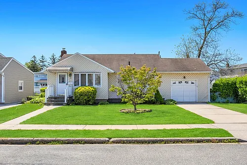 9 Greenbriar Ln Photo 1