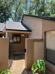 1 bed, 1.0 bath, 842 sqft, $1,399 — Photo 2