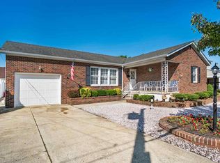304 E Newark Ave, Wildwood Crest, NJ 08260