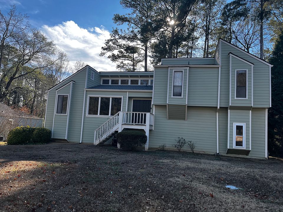 1st image of 2583 Ballew Ct NE
