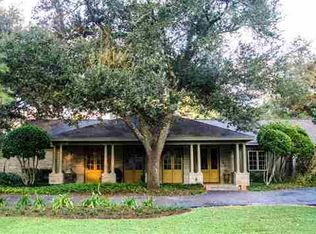 1280 Nottingham Ln, Beaumont, TX 77706