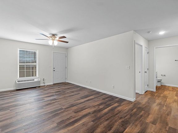 3rd image of 2265 Sacajawea Ln APT 103