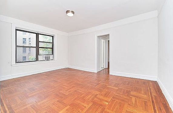 1st image of 56 Bennett Ave APT 3B