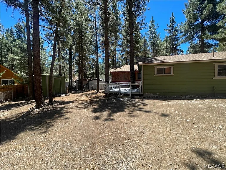 243 Spruce Ln — Photo 2