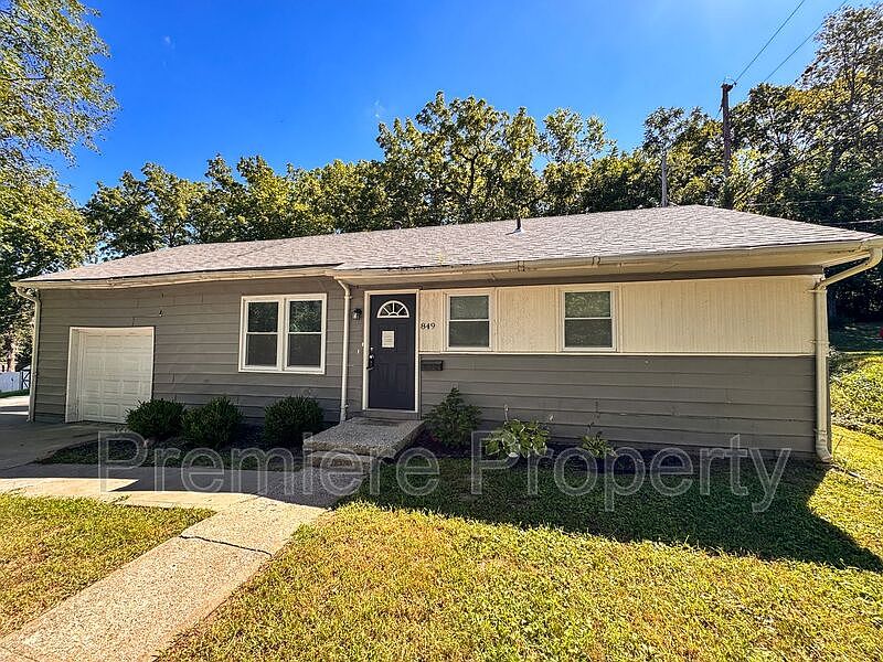 1st image of 849 N 80th Ter