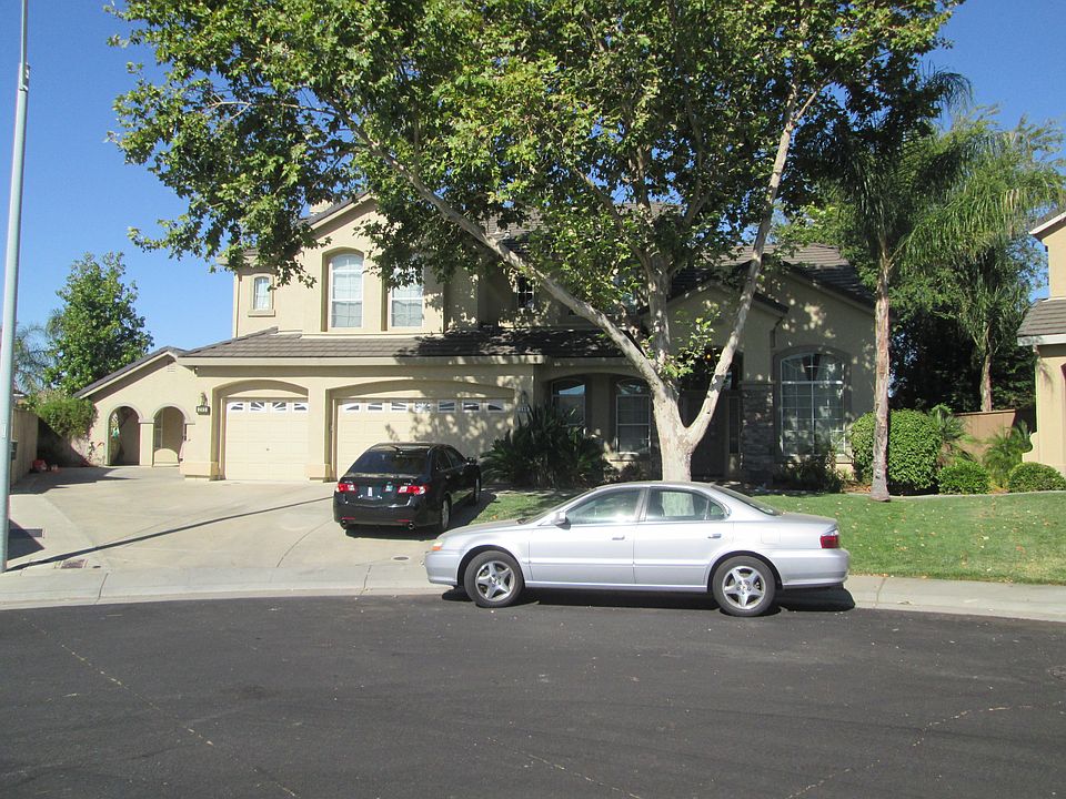 1st image of 209 Osprey Ct