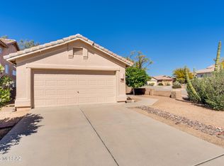 2626 W Desert Bluffs Ct, Tucson, AZ 85742