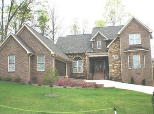 7836 Sandtrap Ln, Stanley, NC 28164