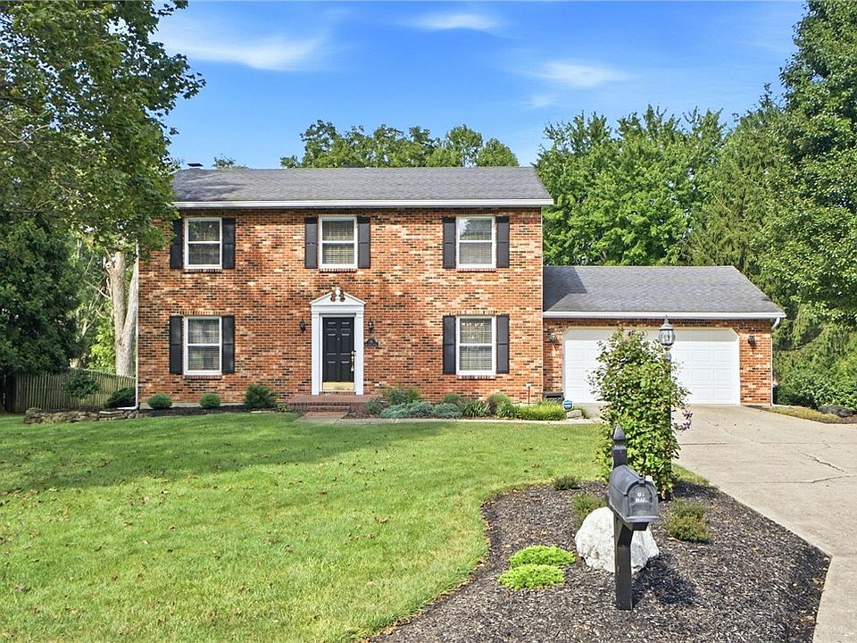 1st image of 20 Robinglen Ct