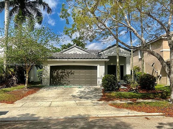 2nd image of 929 Phoenix Way