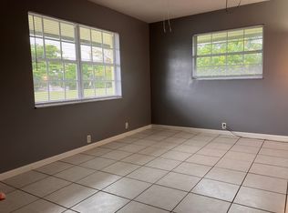 (Undisclosed Address), Fort Lauderdale, FL 33309