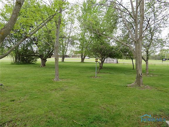 5th image of 124 Laubach Dr