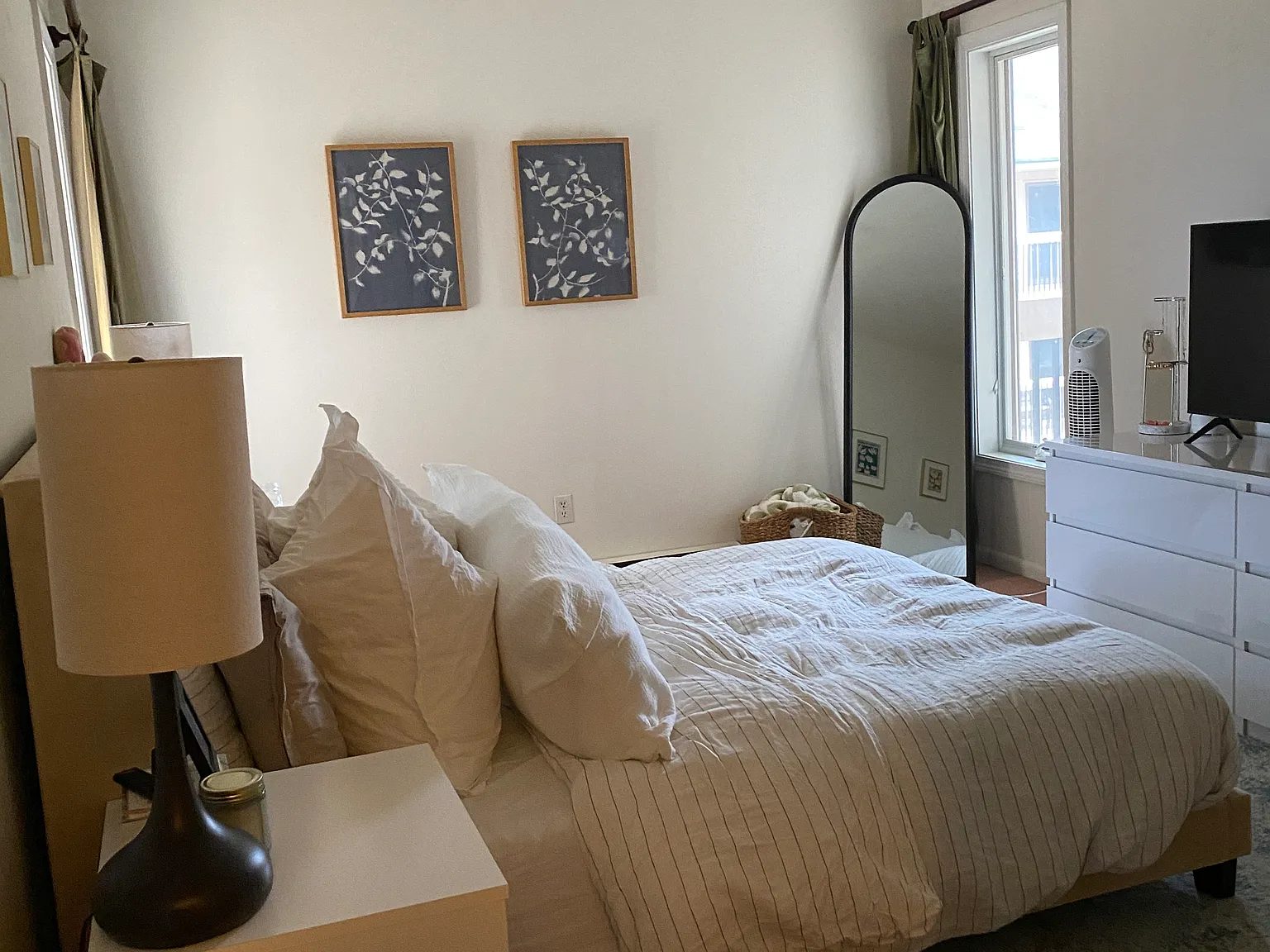 3 bed, $2,775 — Photo 2