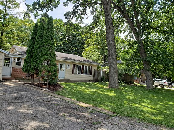 4th image of 510 Oakwood Dr