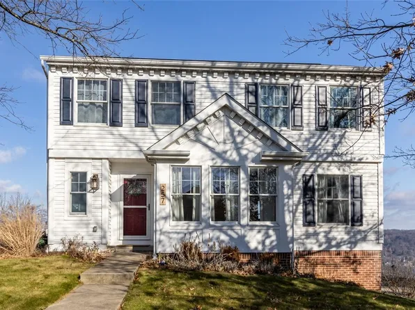 257 Randy Ln, Coraopolis, PA 15108
