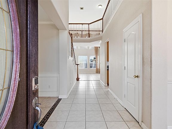 3rd image of 14711 San Luis Rey Dr