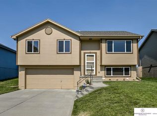 7769 N 86th Ave, Omaha, NE 68122