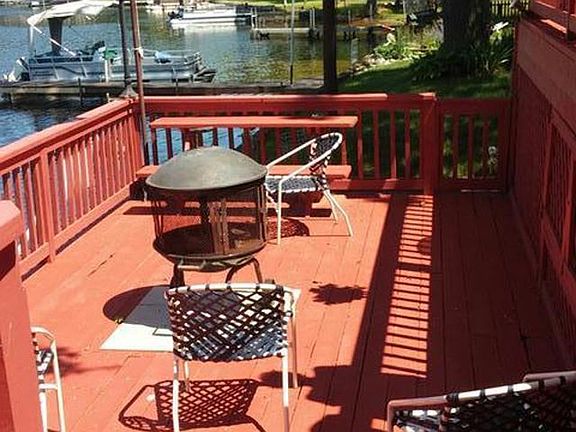 4th image of 1392 E Long Lake Dr