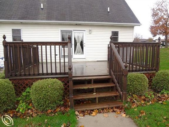 4th image of 4096 Violet Ave