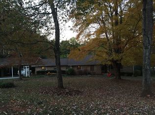 8 Elaine Dr SW, Cave Spring, GA 30124