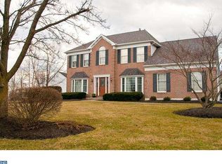 2011 Cedar Dr, Warrington, PA 18976