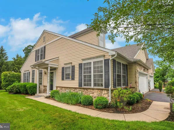 3132 Arbour Green Ct, Hatfield, PA 19440