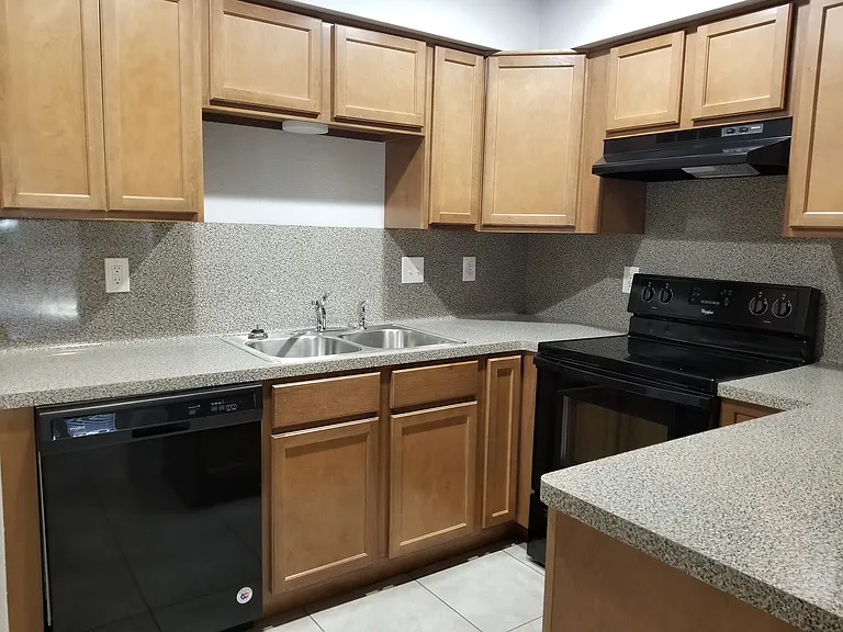 TH7 Kitchen_03202018