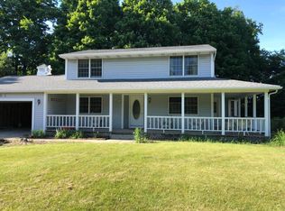 7251 Rock Bridge Rd, Grand Ledge, MI 48837