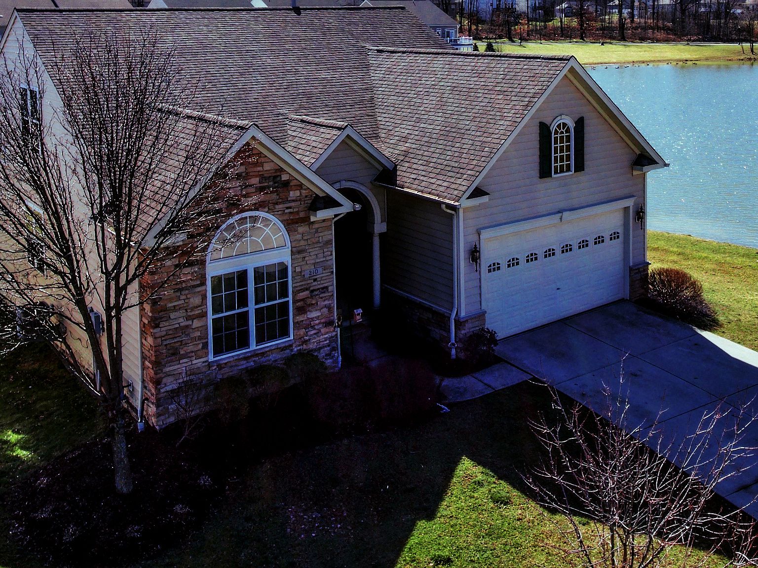 210 Hidden Lake Ln, Peninsula, OH 44264 Zillow