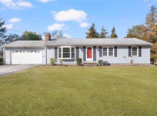 97 Arrow Ln, North Kingstown, RI 02852