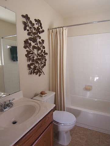 1st image of 215 Watergate Way
